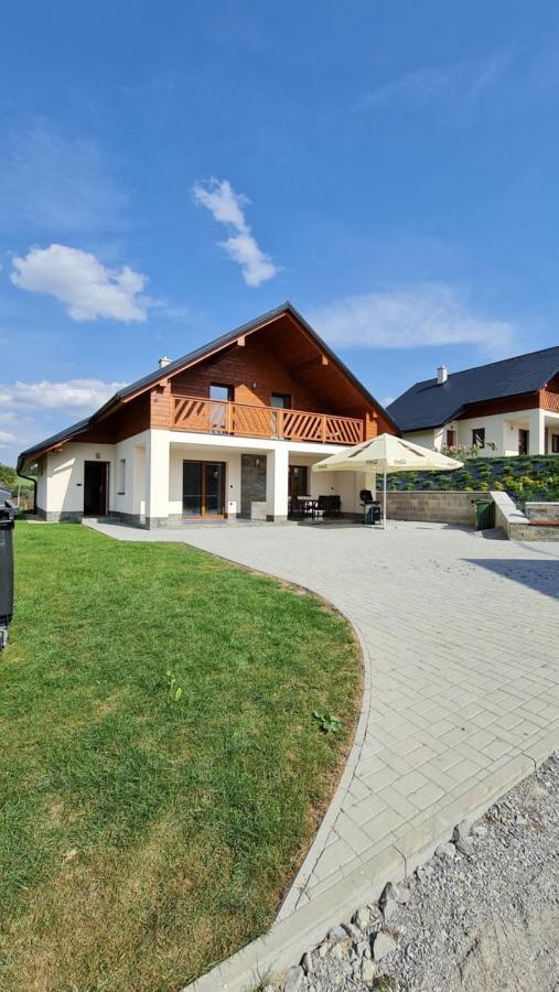 Chaty Krusetnica S Luxusnym Privatnym Wellness Extérieur photo