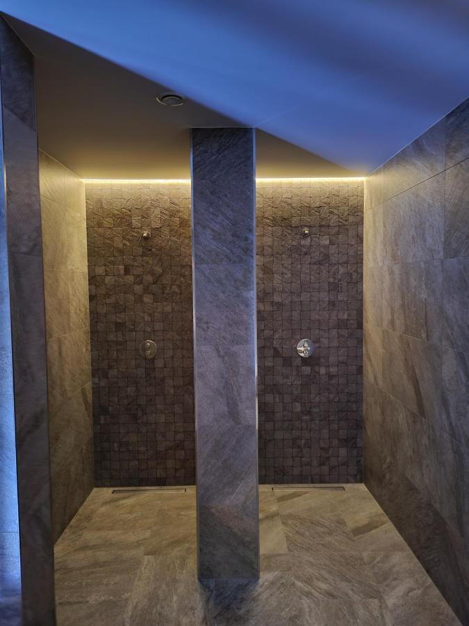 Chaty Krusetnica S Luxusnym Privatnym Wellness Extérieur photo