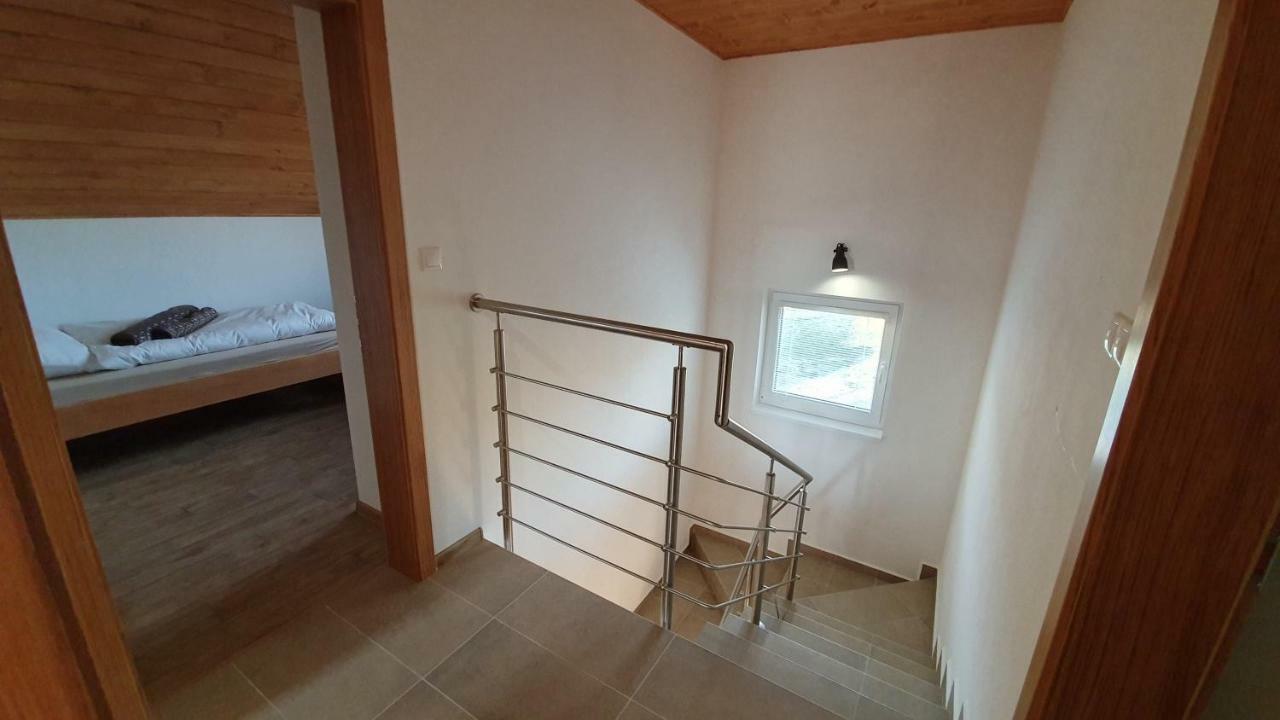 Chaty Krusetnica S Luxusnym Privatnym Wellness Extérieur photo